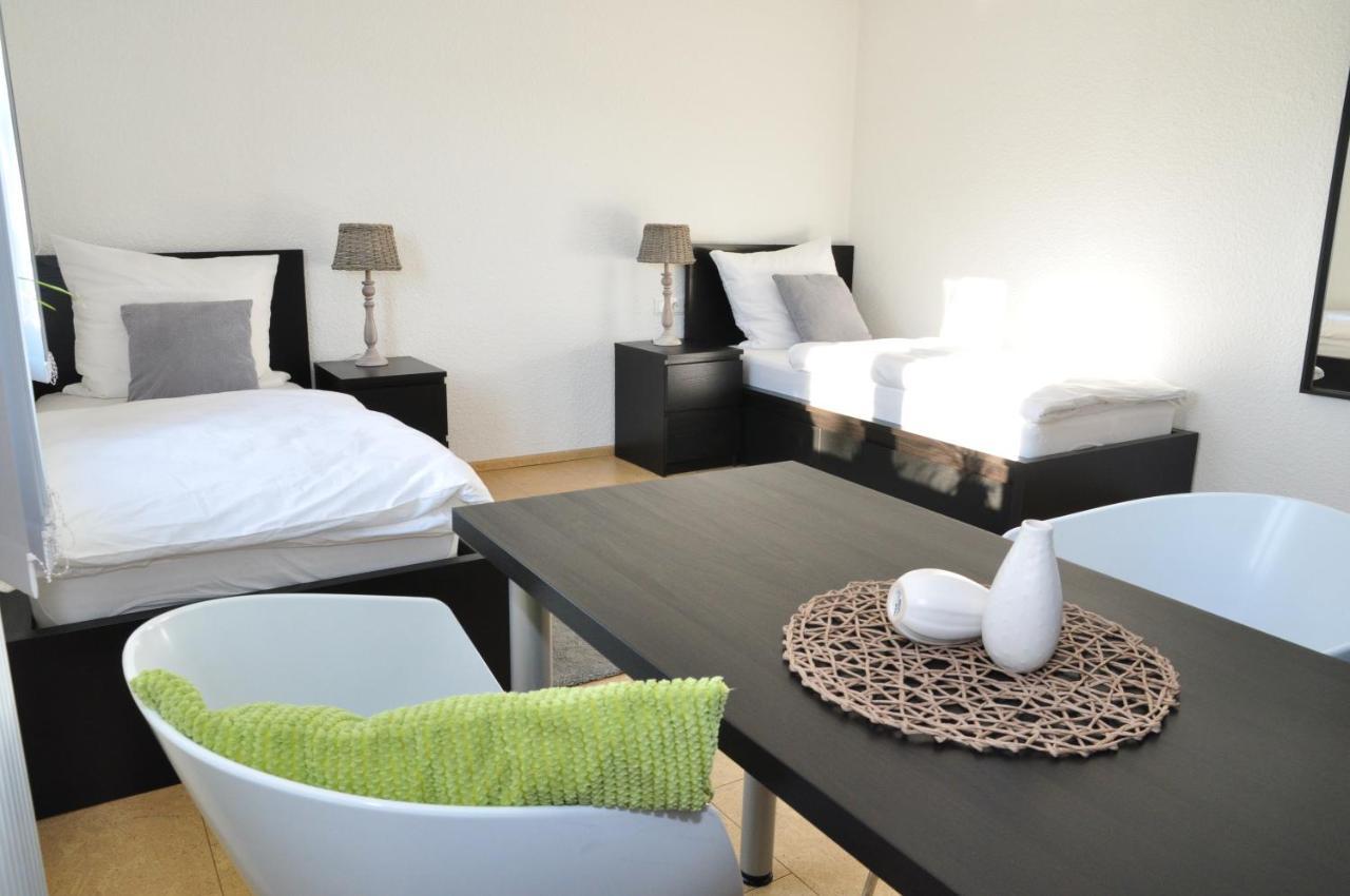 N37 -Modern Eingerichtete Zimmer In Ruhiger Lage Aldingen  Екстер'єр фото