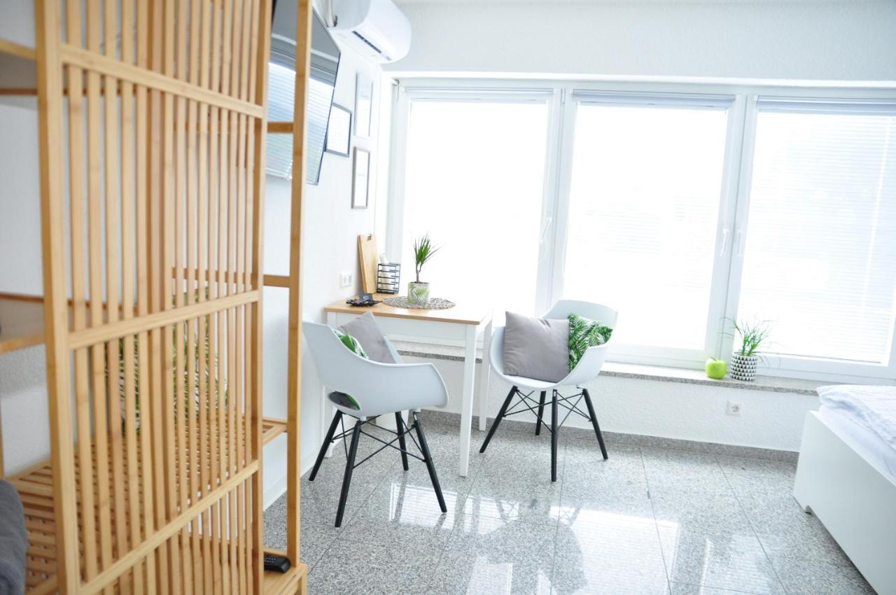 N37 -Modern Eingerichtete Zimmer In Ruhiger Lage Aldingen  Екстер'єр фото